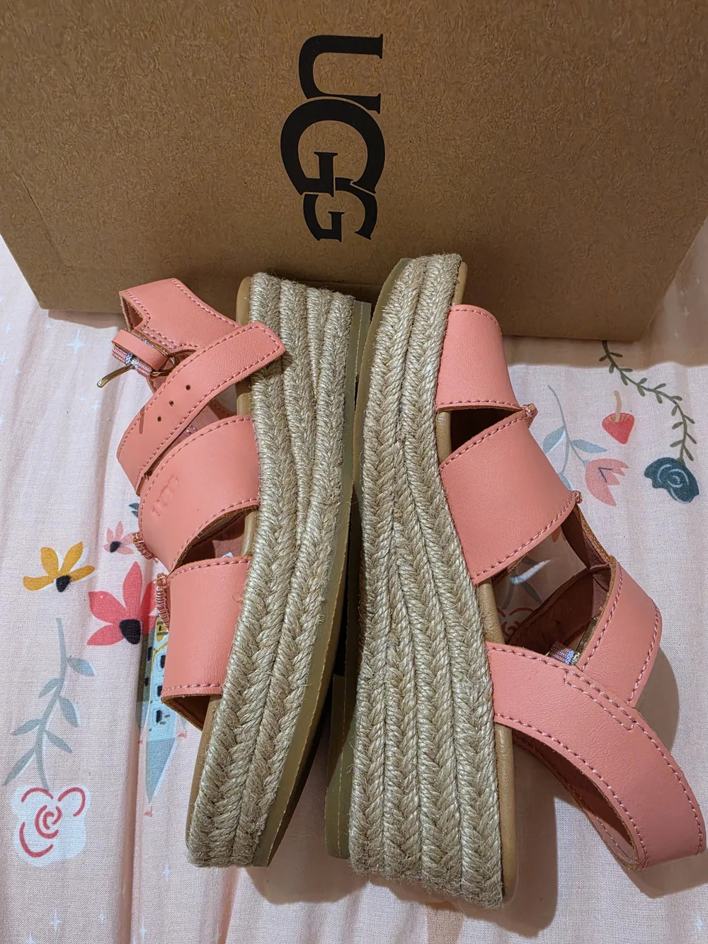 UGG Kids Millia Coral Sandals